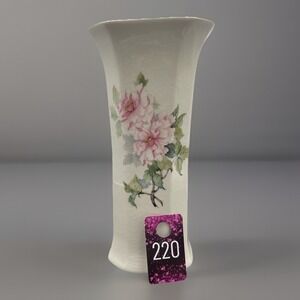 VNTG Royal Norfolk Pottery Vase Stanford England 9"T 4.5"w